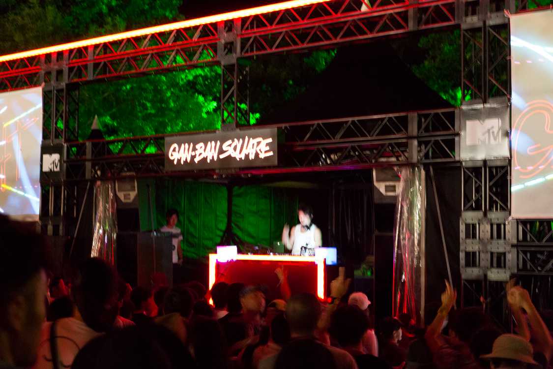 岩盤スクエアのDJ。