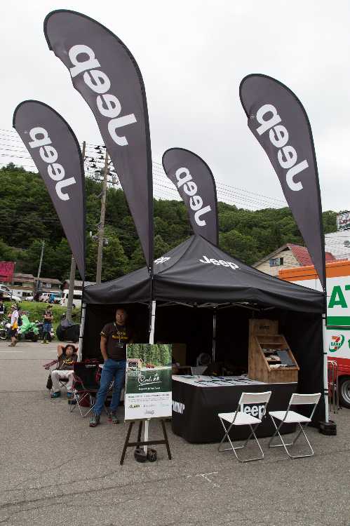 ジープは2012年から参加。2012年はキャンプサイトに車を置いていました。