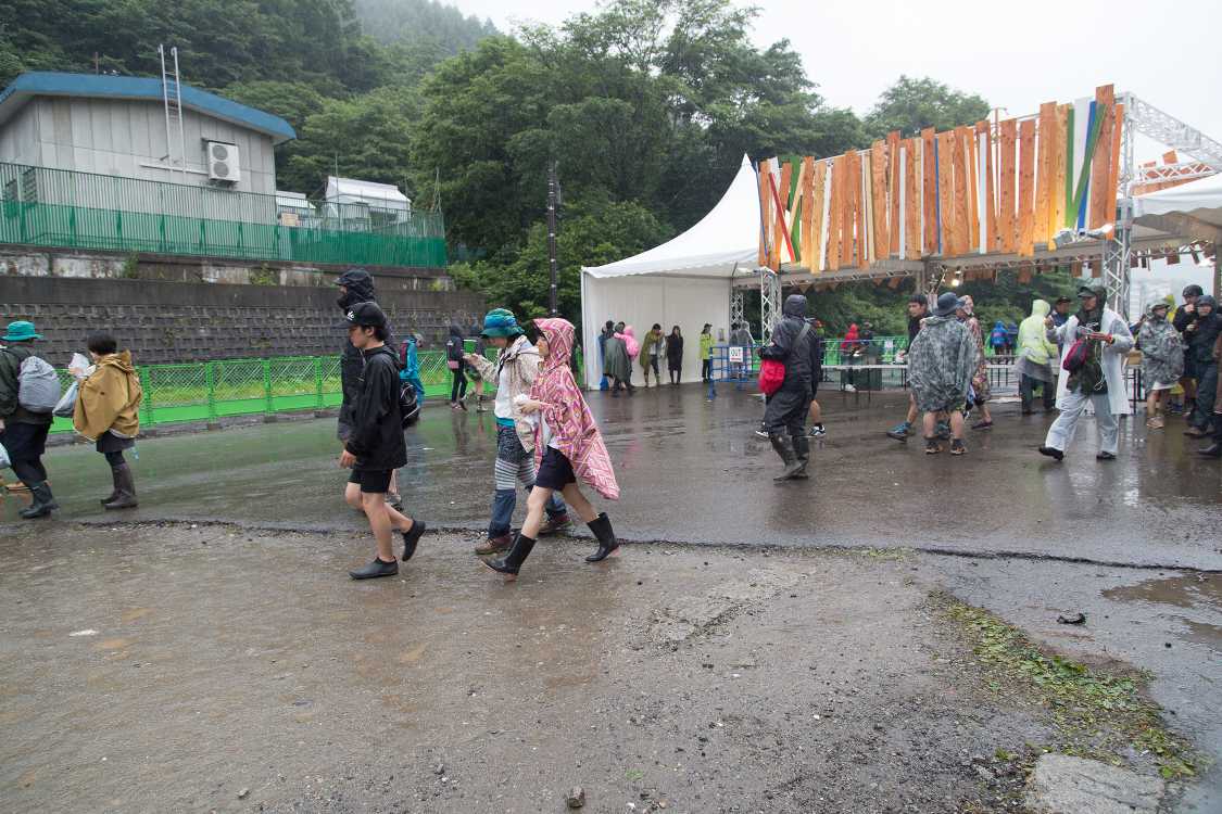 土曜の午後3時40分ごろ。