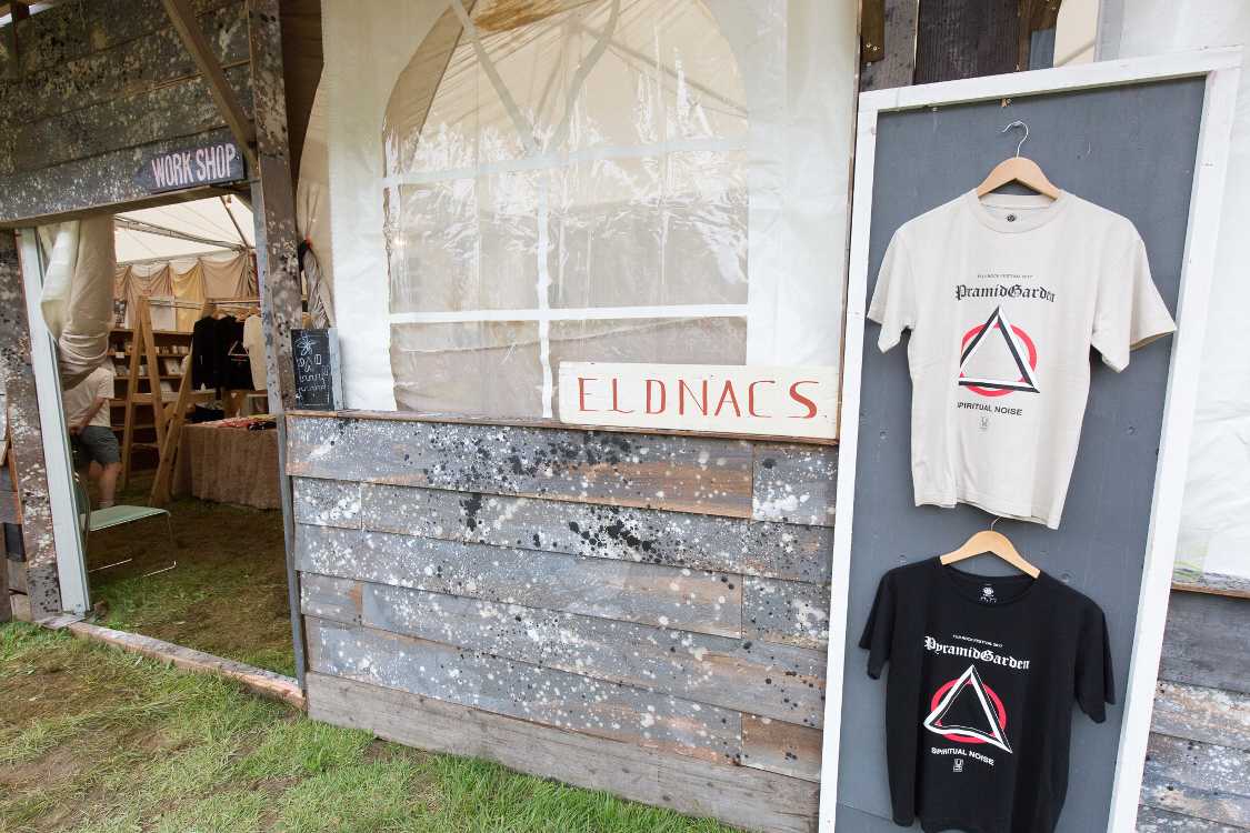 公式Tシャツのサンプル。