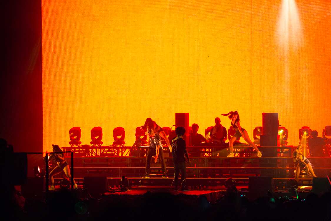 メジャー・レイザー。日曜のホワイトステージのトリ。