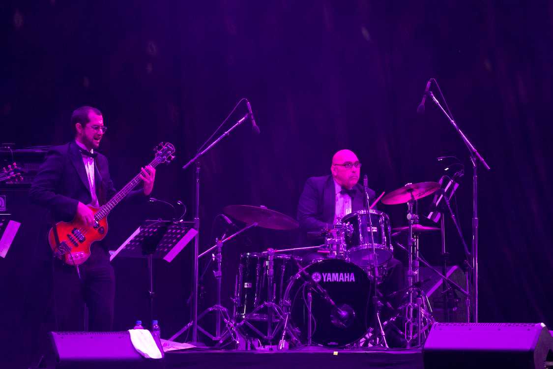 カフェドパリでよく登場する人に似ています。