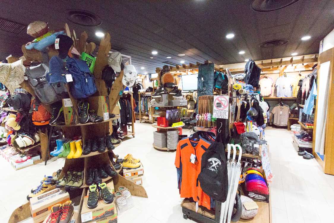 有名ブランドは少なく、新興メーカーが多い。