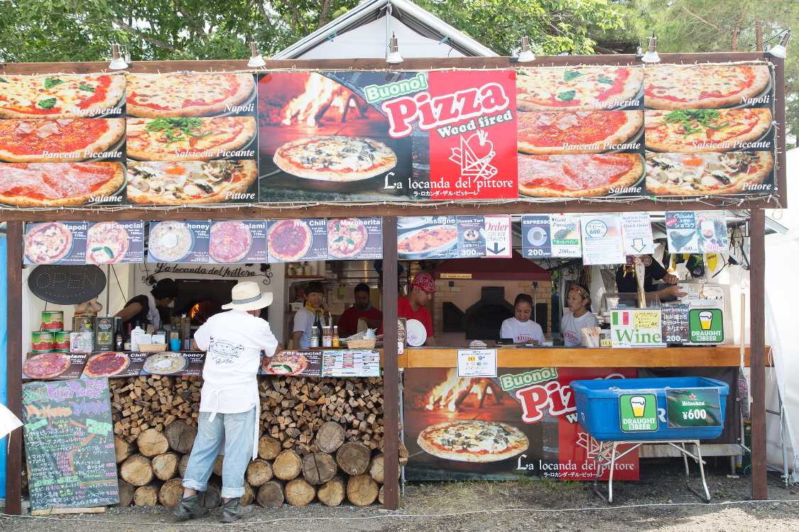 ラ・ロカンダ・デル・ピットーレ岩原本店。
