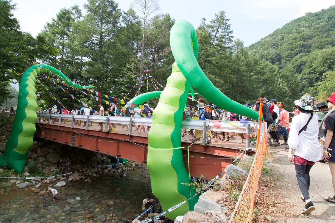 ところ天国のホワイト橋。