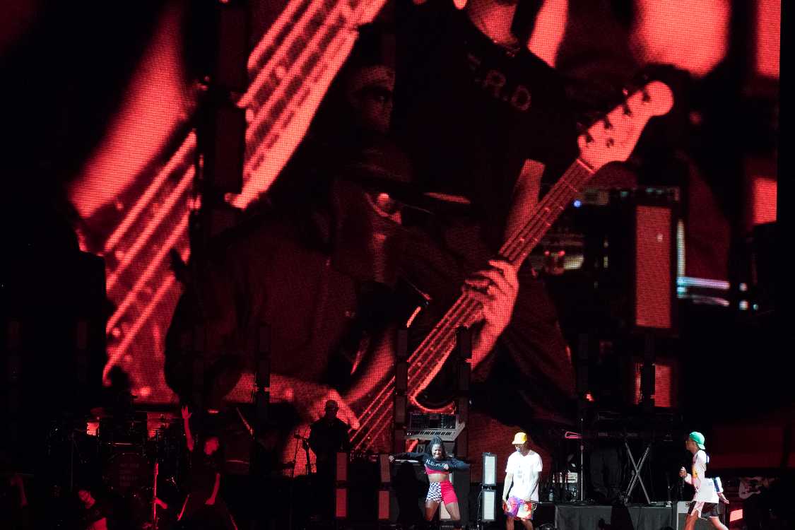 「ゲット・ラッキー」もやりました。