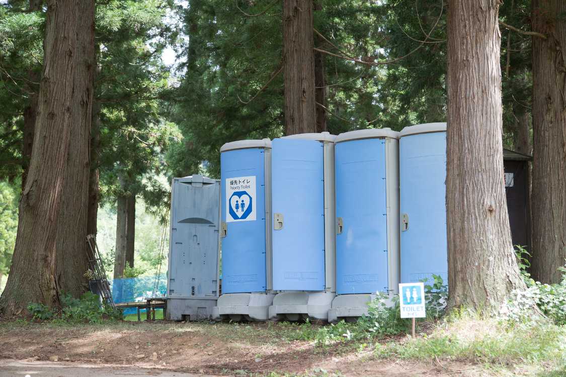 ムーンキャラバンの仮設トイレ。