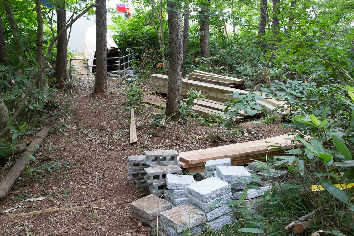 作業用の資材がありました。