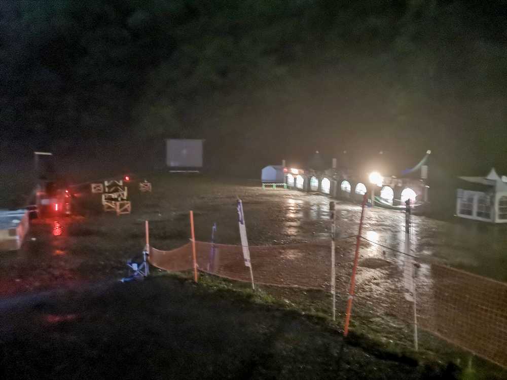 ところ天国。23時ごろ。