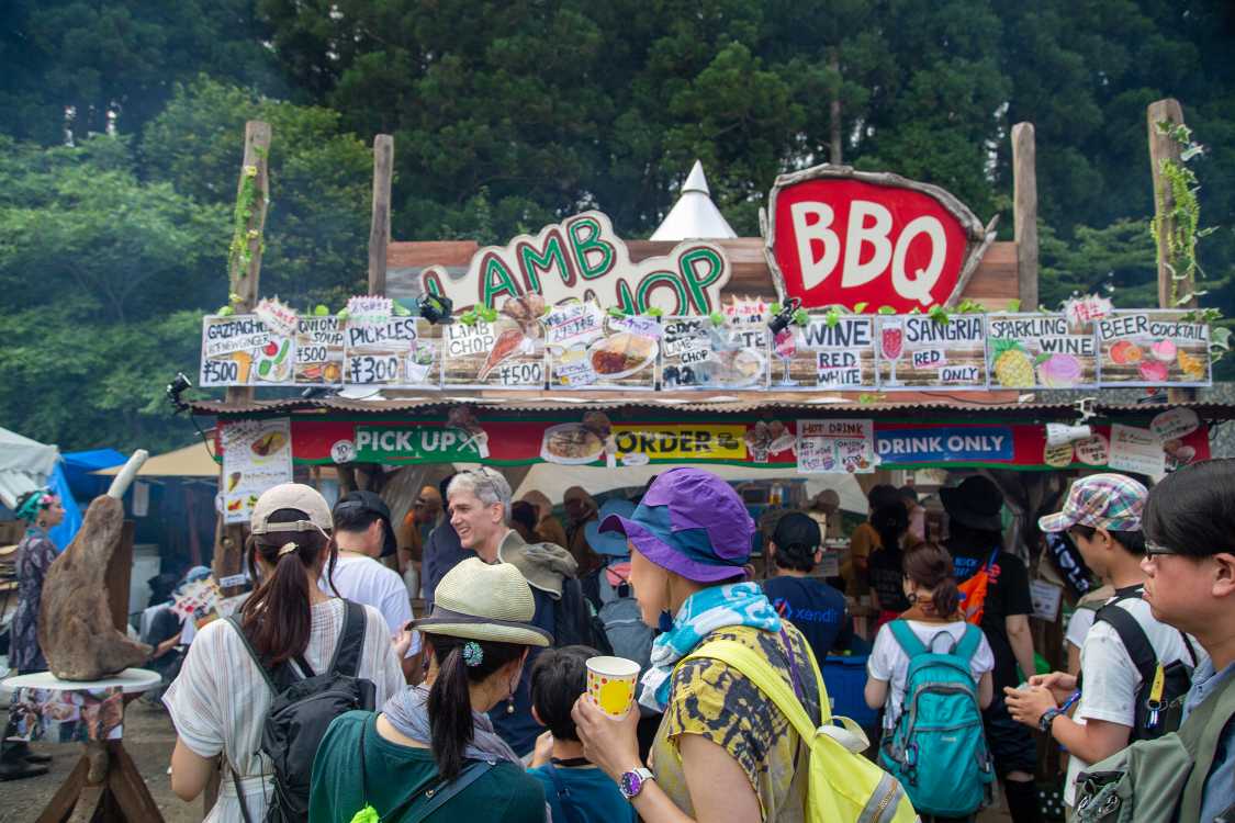 下町バルながおか屋。