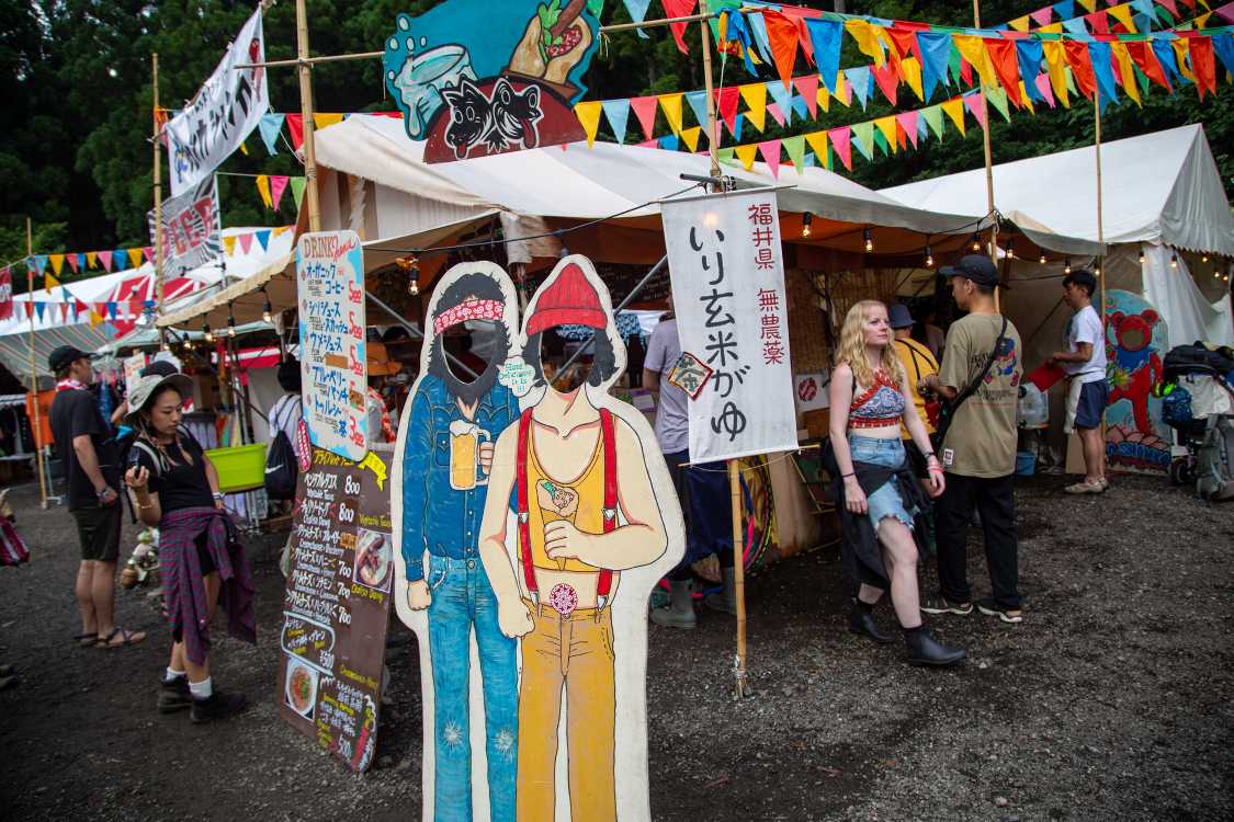 ボードウォークの出口にある店なので注文する場所も広い。