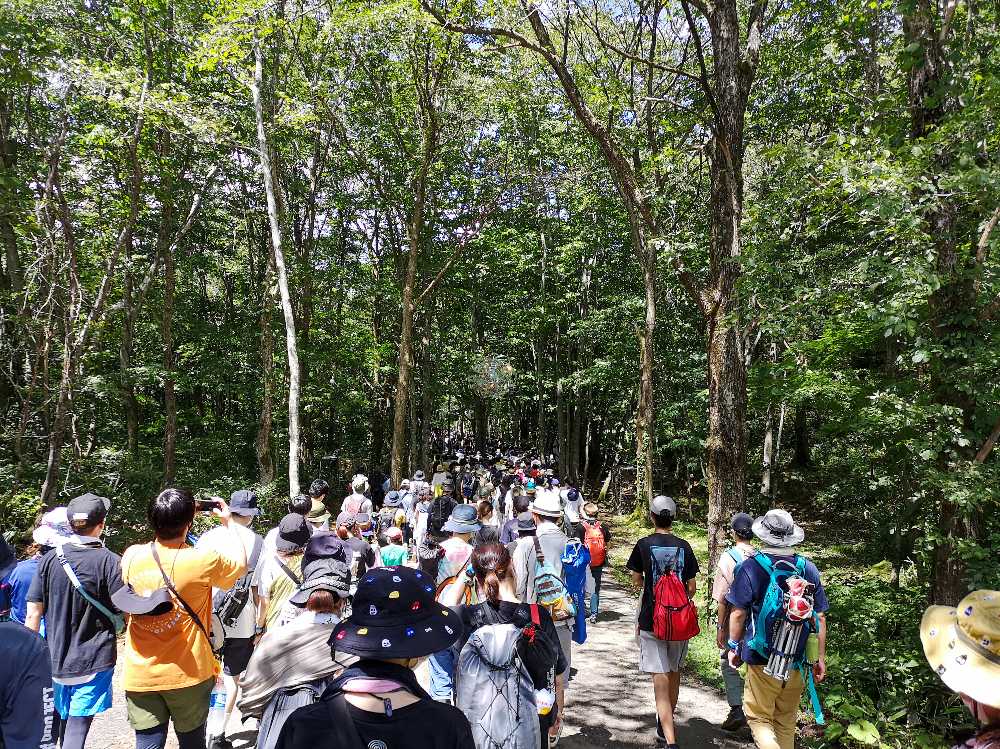 ホワイトステージへ。