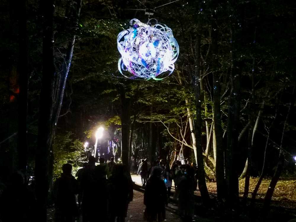 夜の導線の装飾。