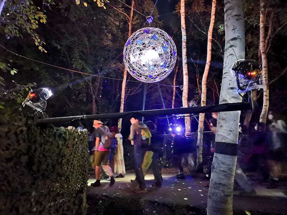 夜の導線の装飾。