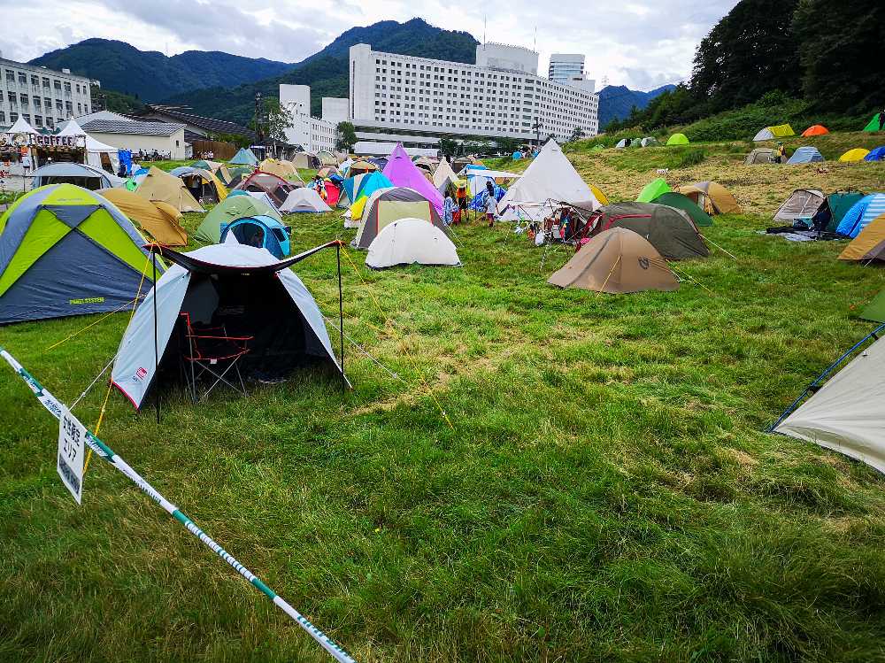 土曜午前のレディースサイト。