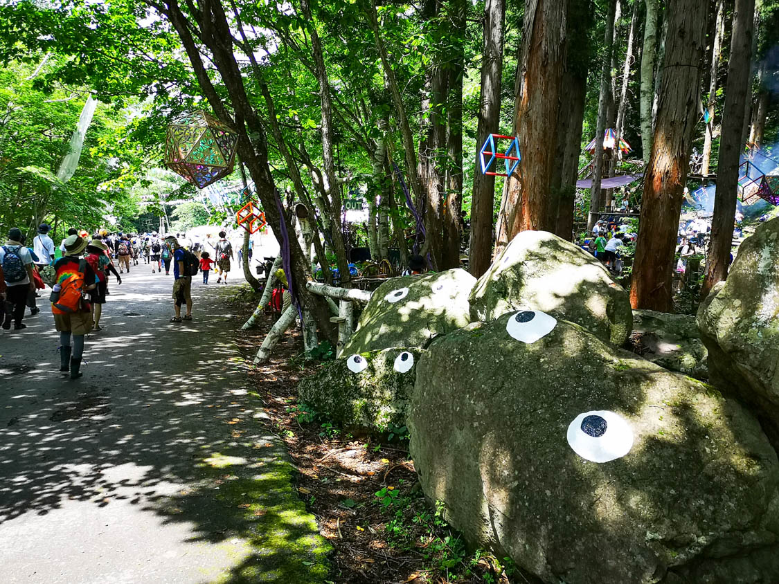 キッズランド前。