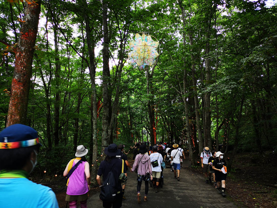 ホワイトステージへ。