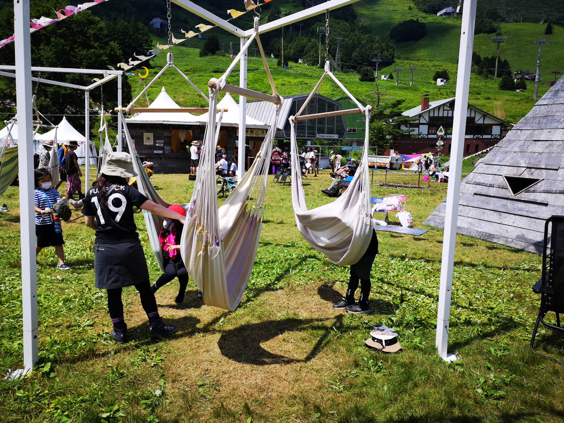 ハンモックはアバロンフィールドと同じ。