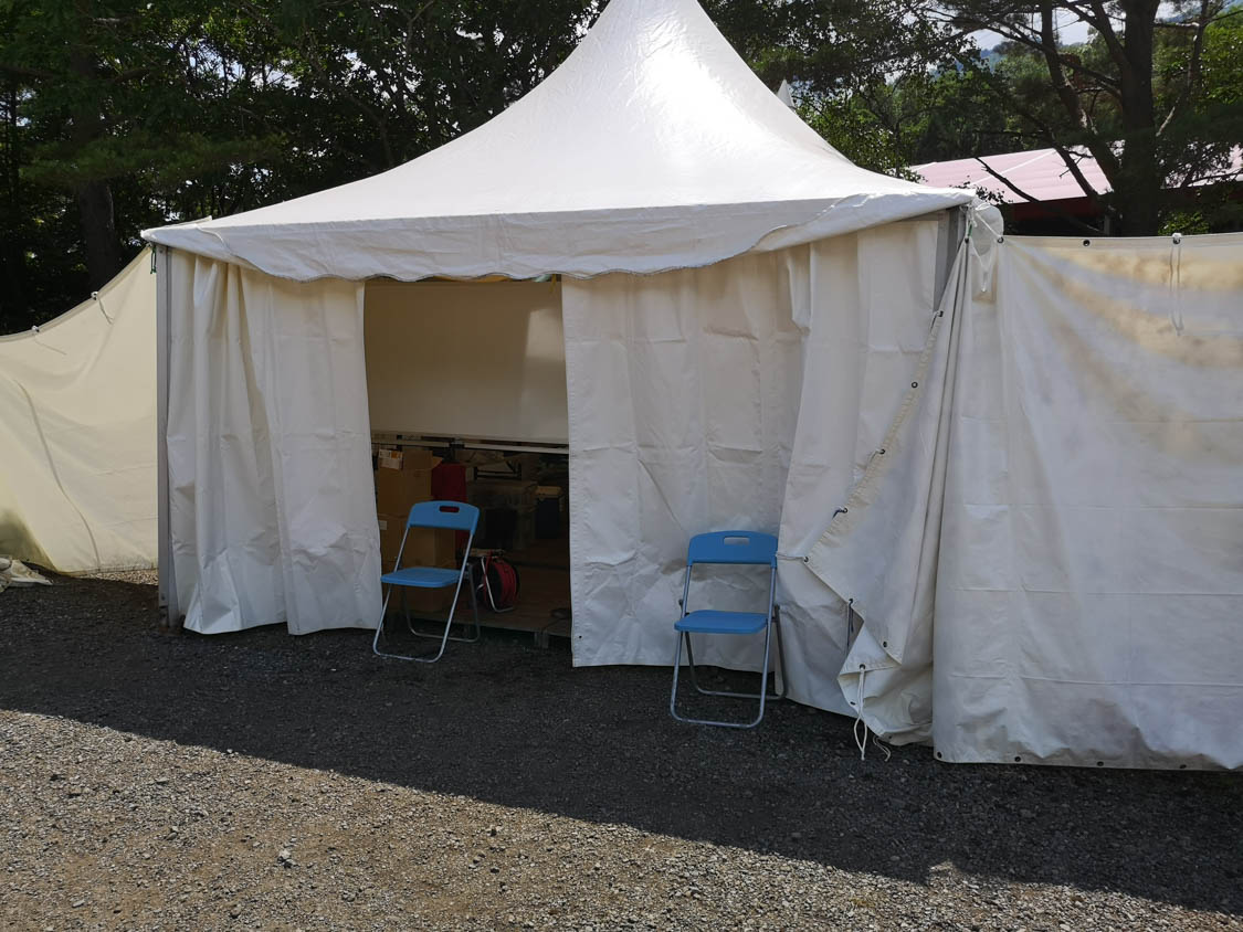 オアシスエリアの出店管理。