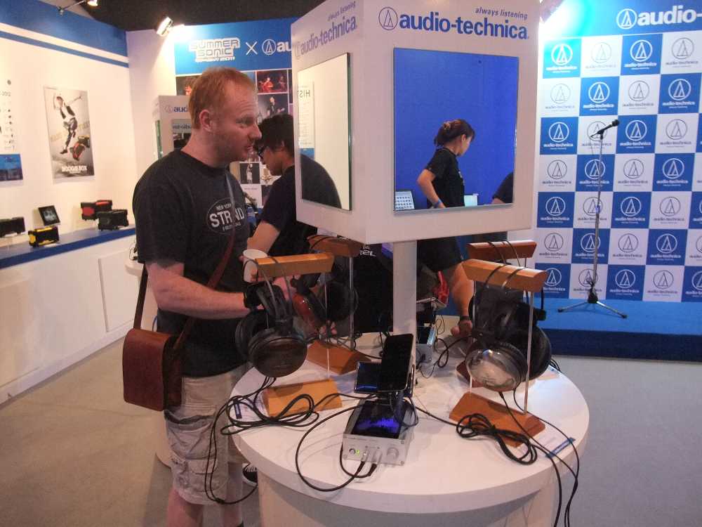 鏡があるのは今どきか。