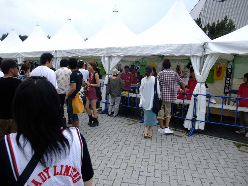 エミネムのグッズ売り場。