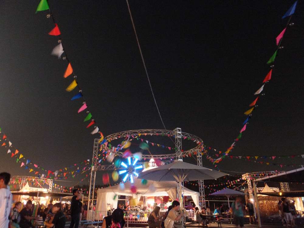 アジアンマーケットの風景。