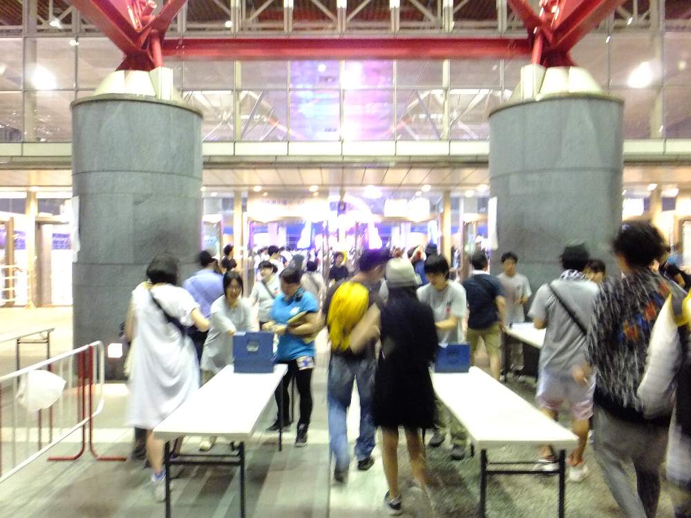 ドリンク代500円の徴収。