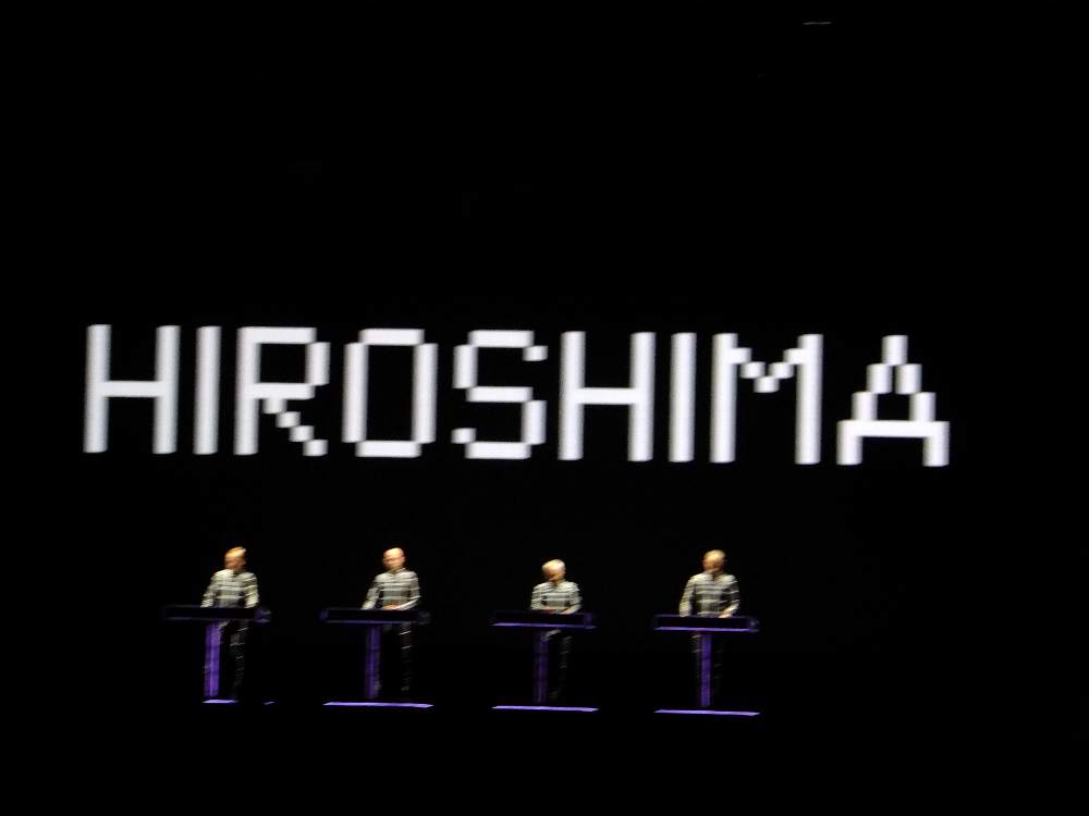 「放射能」のころ。チェルノブイリ、ハリスバーグ、セラフィールドに続くヒロシマの歌詞。