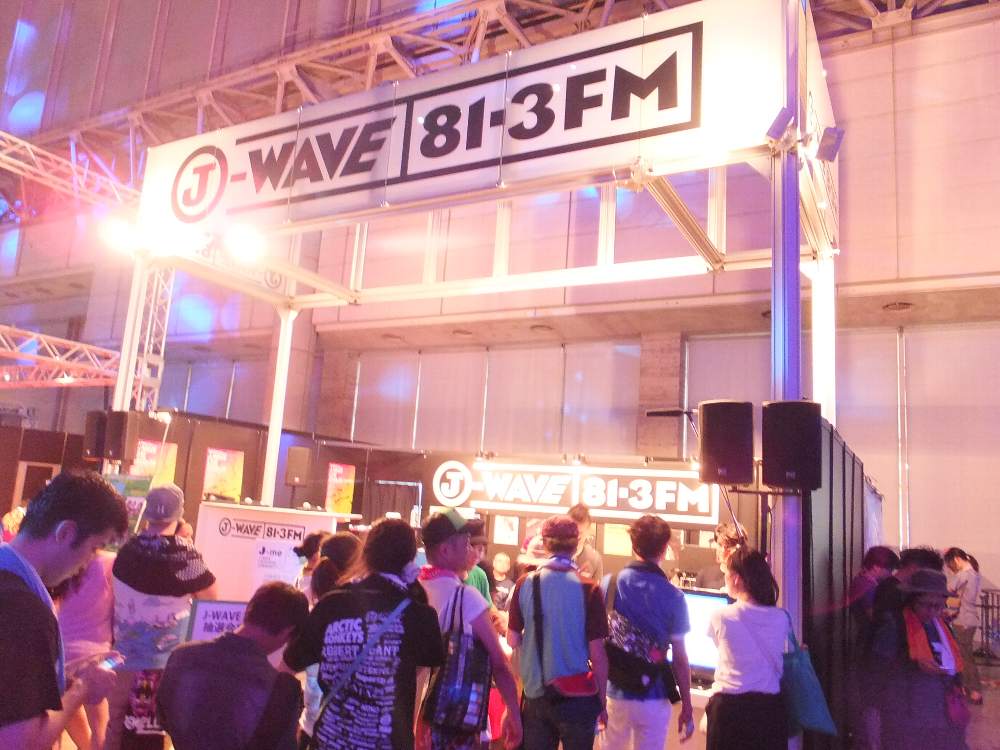 東京のFM局、J-WAVE。