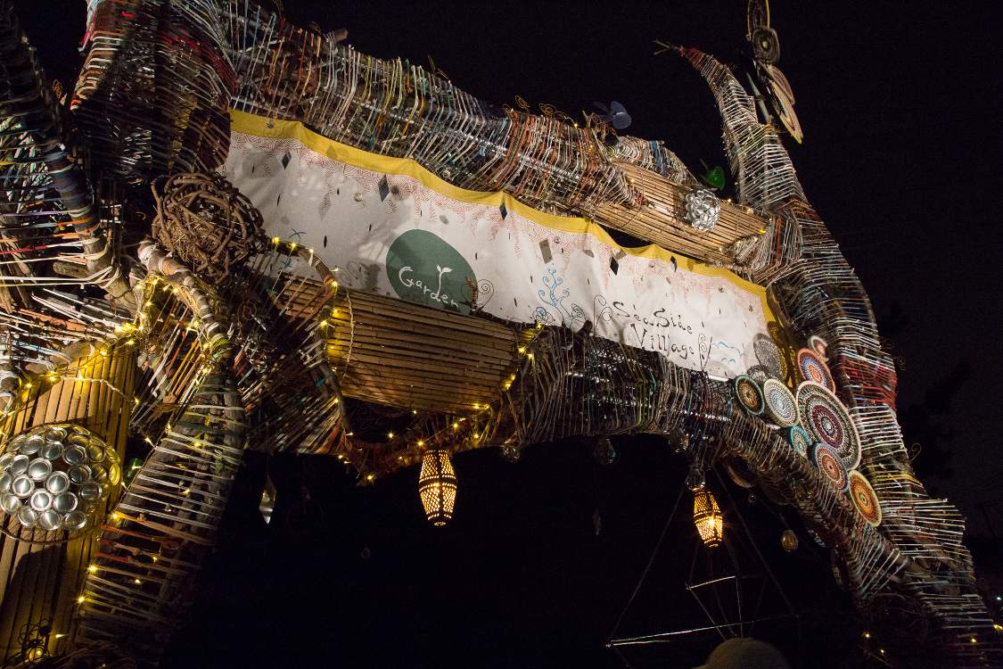 例年よりは手間がかかっているようだ。