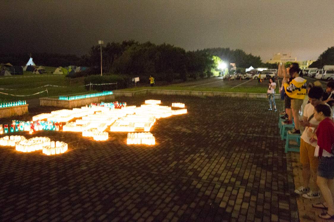 安全を考えると脚立は1段。