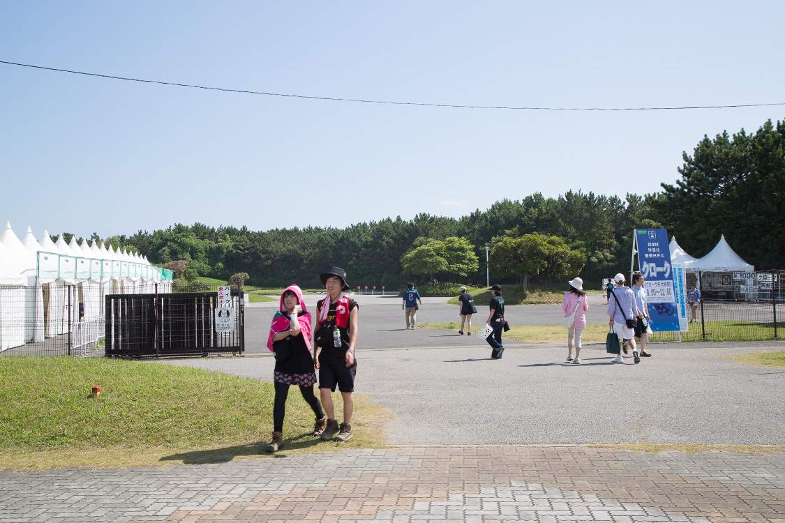 クローク入り口。