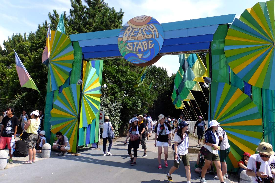 例年よりは簡易なゲートだ。