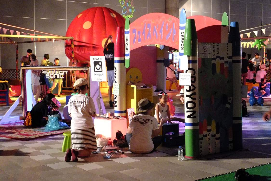 フェイスペイントもあった。