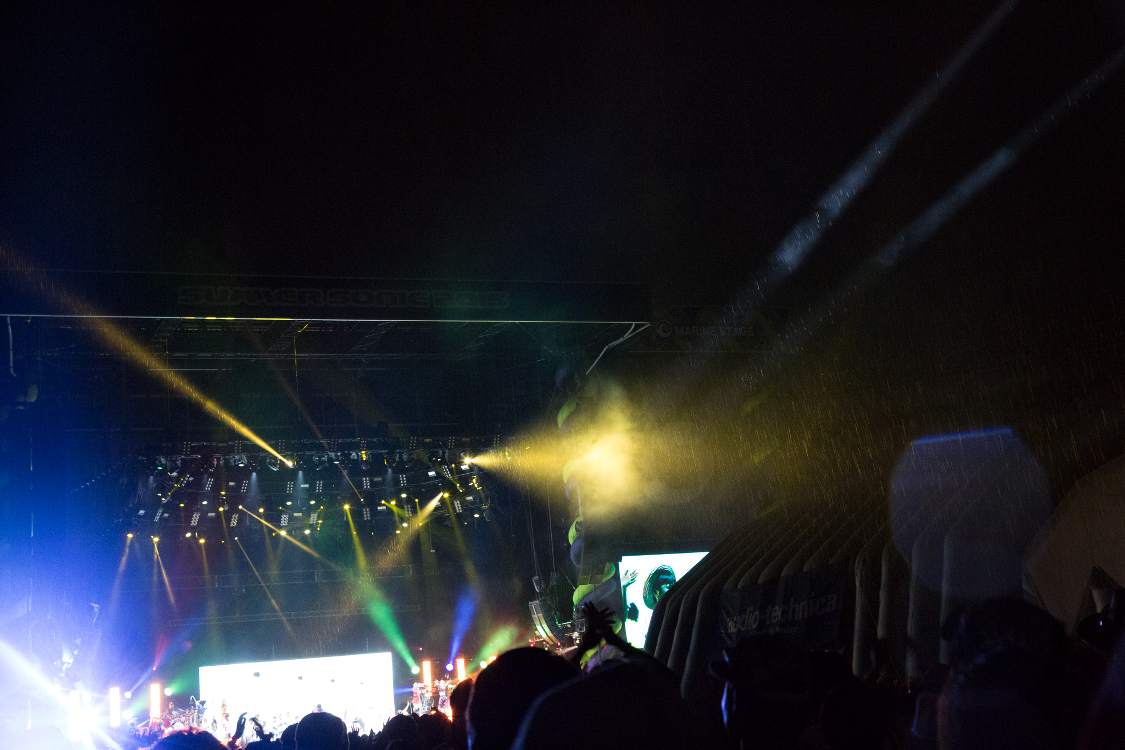 N.E.R.D.の曲もやっていた。子どもをステージに上げたのは未来に託すという意思表示だろう。