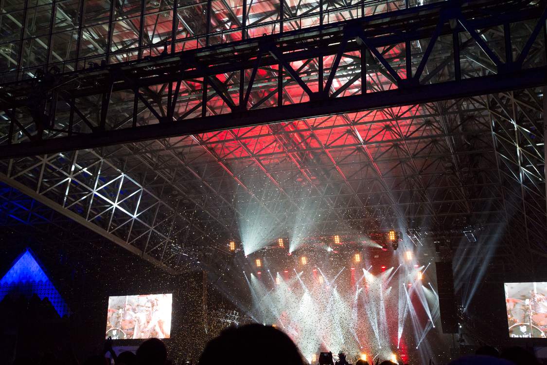 紙吹雪が舞ったころ。