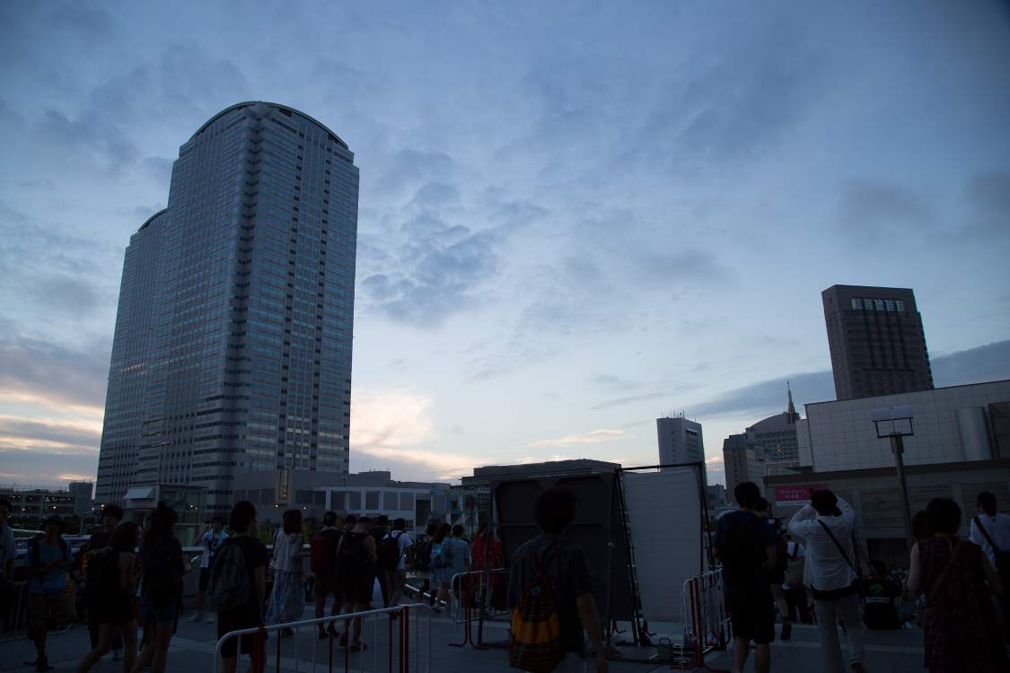 日曜の明け方、午前5時13分ごろ。