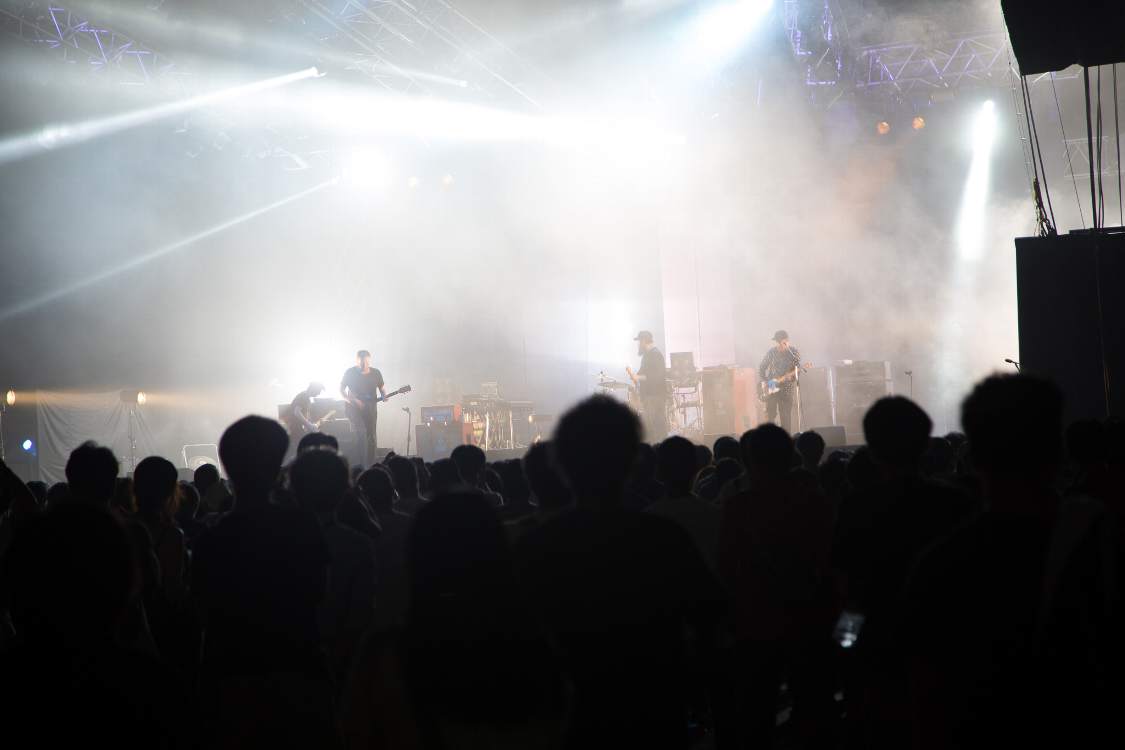 レインボーステージのモグワイ。ホステスクラブオールナイターでは最も長い90分が割り当てられていました。