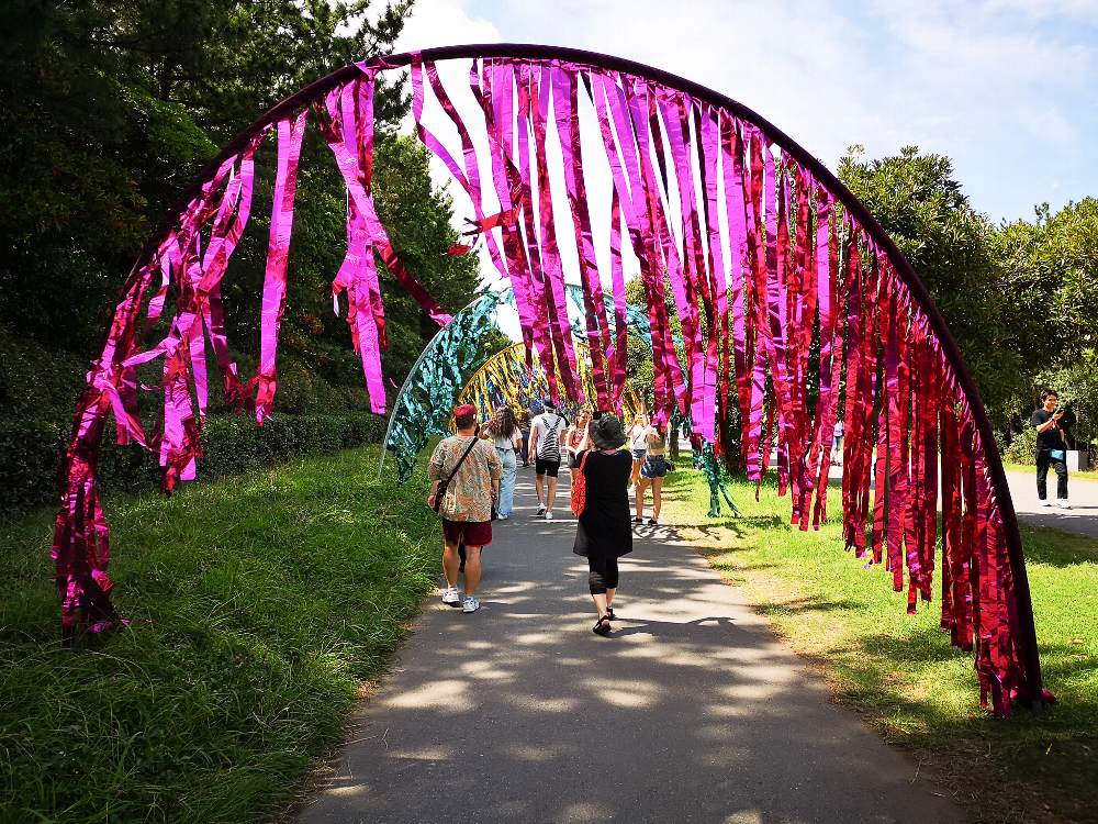 入場ゲート近くの簡易な装飾。