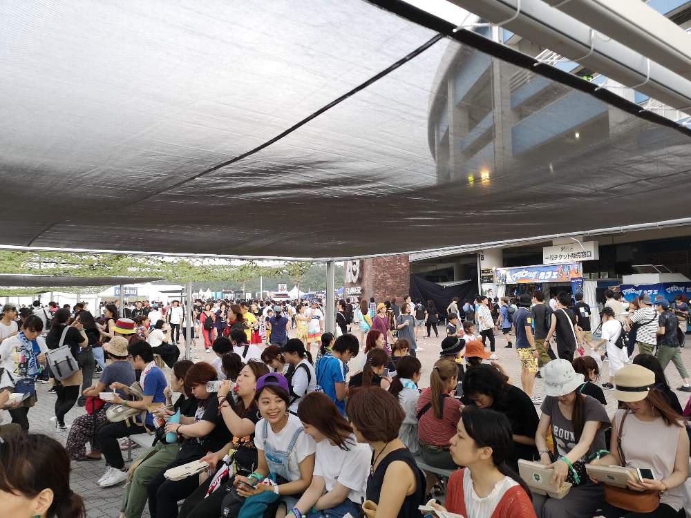 日陰付き休憩所。