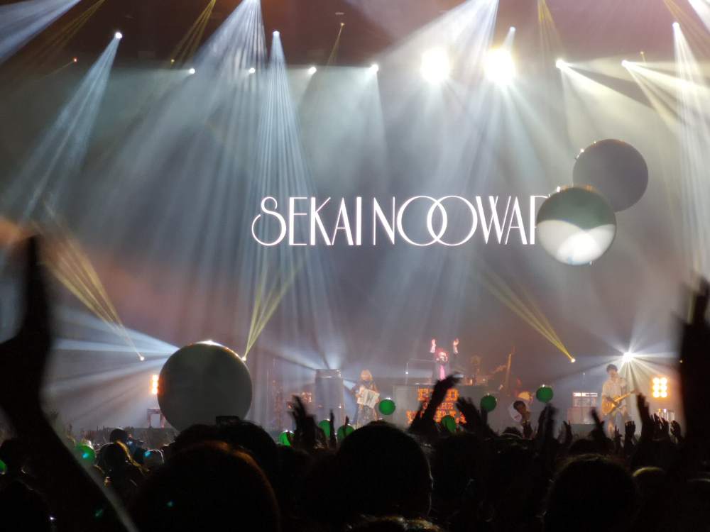 また大きな玉が飛んできました。