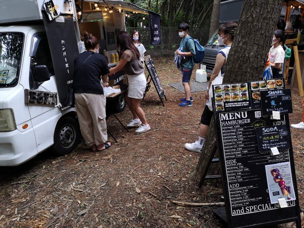 ハンバーガー店。