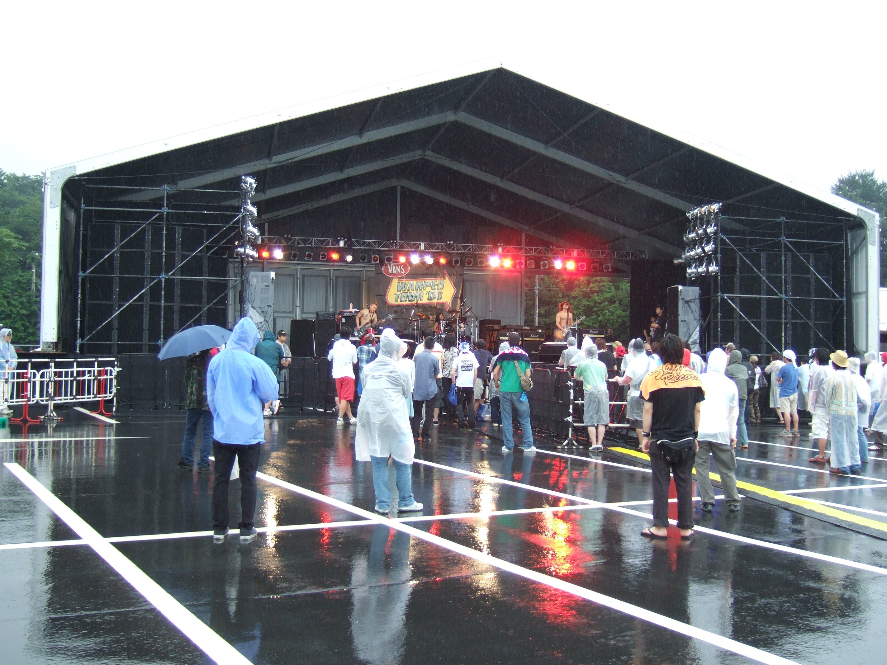 ワープド・ステージその2。